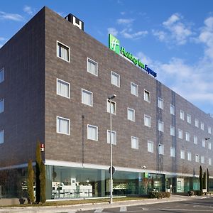 Holiday Inn Express Pamplona By Ihg